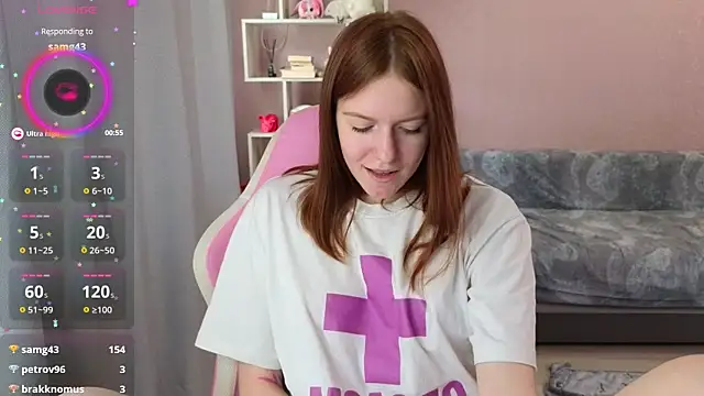 CassieJuice69 online show from June 12, 2:58 pm