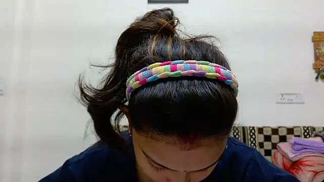 Aleena Rai online show from October 11, 7:05 pm