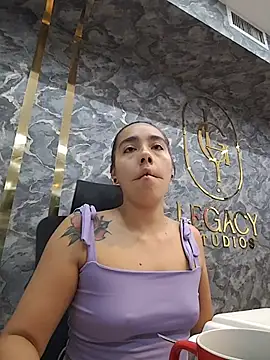 HayleyMarshall  online show from July 10, 2:28 pm