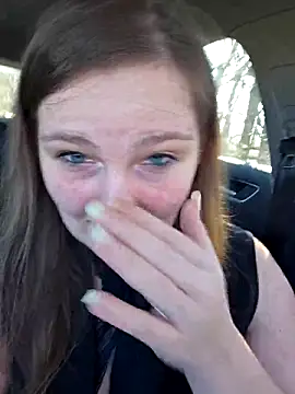 AmazingCurvy online show from February 25, 1:42 pm