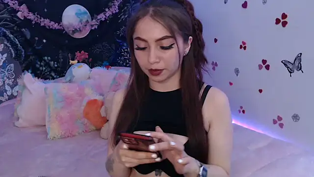 Emillyy m online show from September 14, 1:25 am