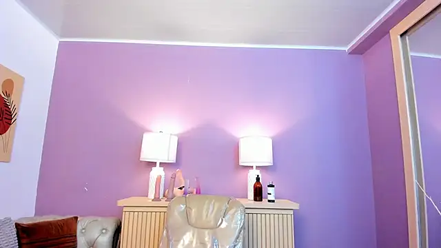 nathalie rossel online show from April 6, 7:15 pm