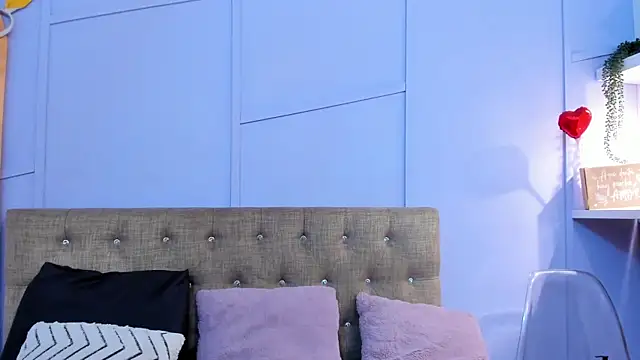 Snapshot of nathalie_rossel chatting on September 8, 7:46 pm nathalie rossel online show from September 8, 7:46 pm