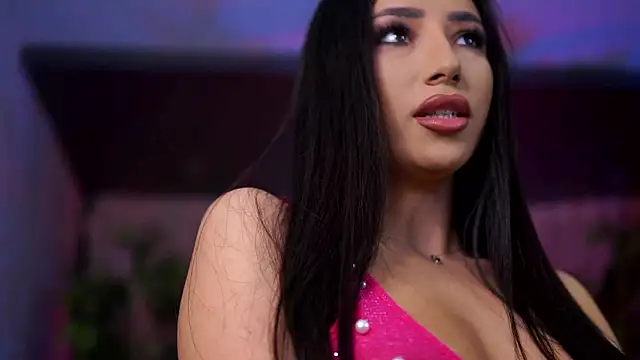 GinaValentinna online show from February 1, 8:18 pm