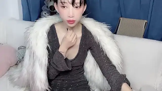 Lili-2 online show from December 17, 3:27 pm