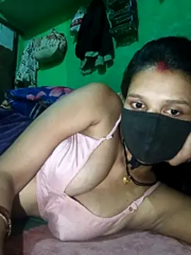 Hoty girl 143 online show from March 31, 1:00 pm