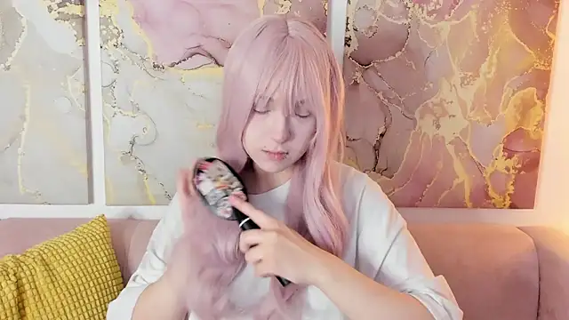 fiamoory online show from March 11, 1:32 am