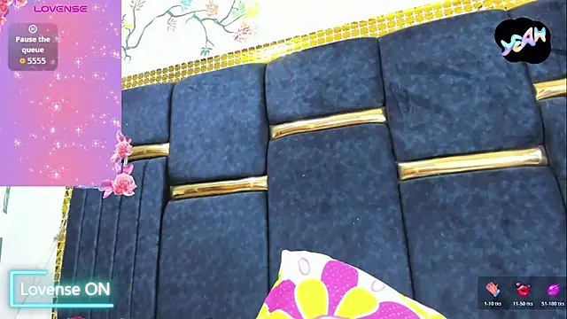 skaysanchez1 online show from October 25, 8:26 pm