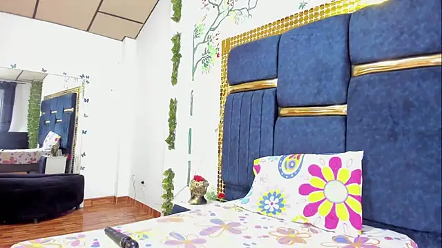 skaysanchez1 online show from September 26, 9:12 pm