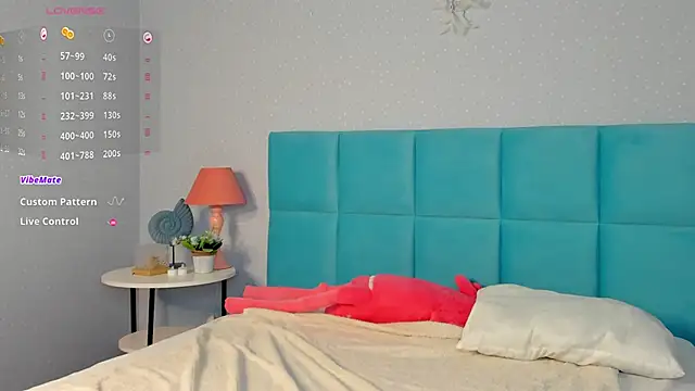 Esme Runn online show from October 13, 3:09 am