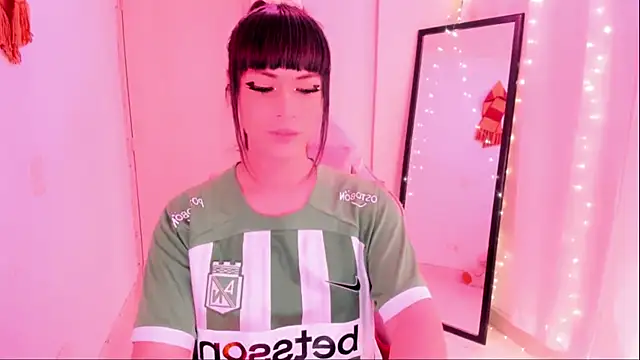 SeraphineADC online show from April 10, 2:39 am