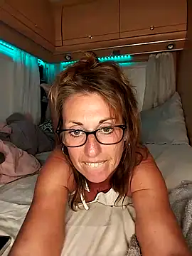 misslynexxx online show from April 9, 7:08 pm