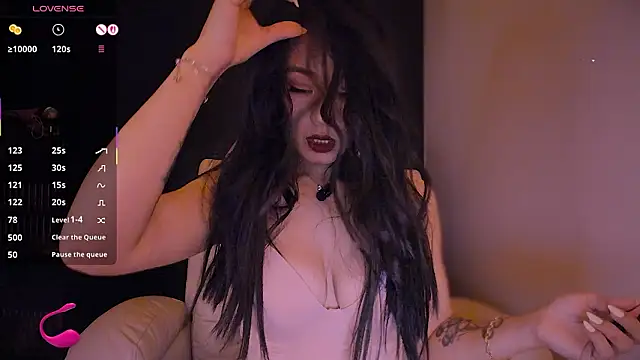 kimmy chi  online show from March 9, 6:11 pm