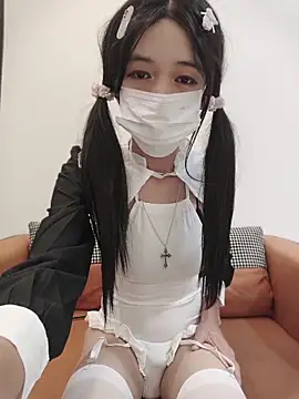 Youki Eye online show from June 11, 2:47 pm