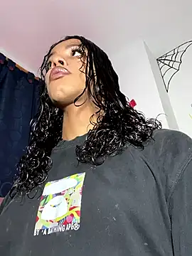 bloom444 online show from January 17, 2:41 am