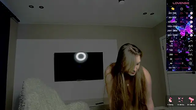 Holly Molii online show from December 2, 3:08 am