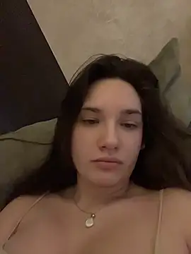Holly Molii online show from July 15, 3:11 am
