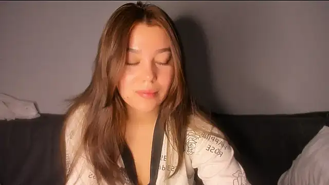 LunaXmii online show from January 17, 10:39 pm