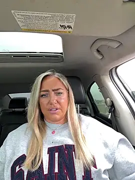 sunshinekisses online show from April 8, 4:53 pm