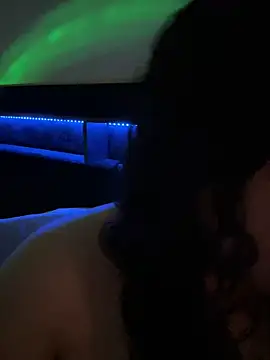 iTrapXXX online show from March 20, 8:25 pm