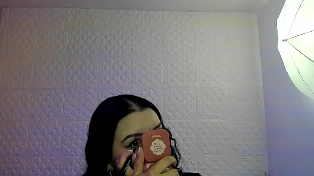 Violetaa diazz online show from November 4, 9:20 pm