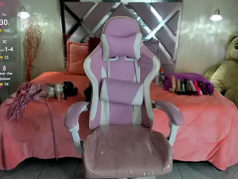  Pamela ebony online show from April 11, 1:04 pm