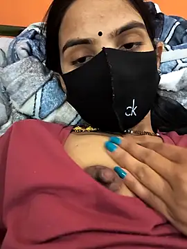 cute simmy0 online show from April 10, 3:51 pm