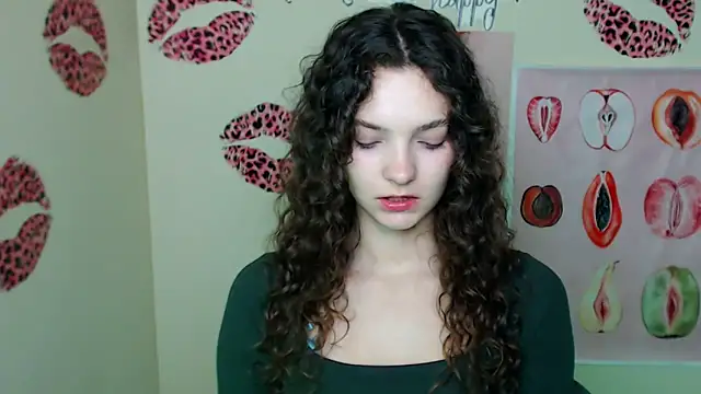  SusieSu  online show from October 30, 7:33 am