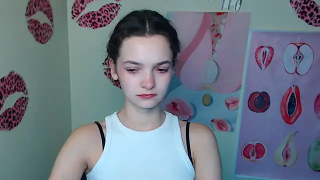  SusieSu  online show from December 1, 1:03 pm