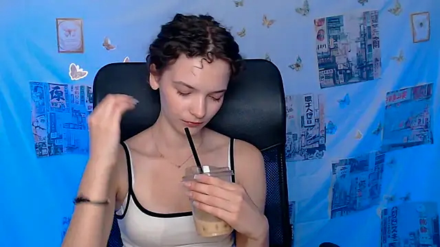  SusieSu  online show from July 9, 12:29 pm