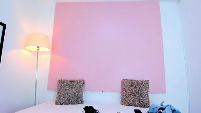 andyylove jk online show from February 14, 1:13 pm