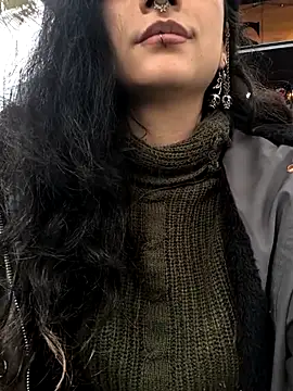 Lila Desiree online show from February 2, 9:36 pm