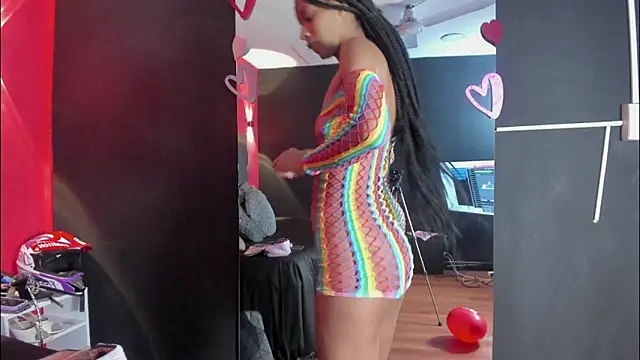 YayaHilton online show from February 19, 4:56 am