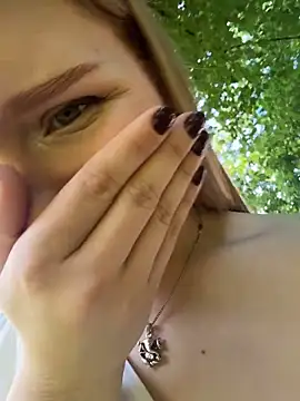 Liza risky online show from June 21, 1:04 pm