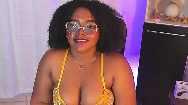 conielaurenth online show from September 26, 8:34 am