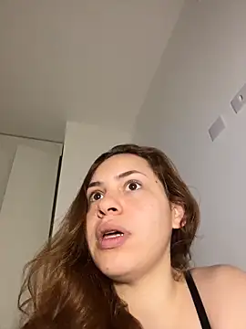 AgnesCampp online show from October 29, 10:45 pm