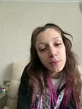 Kathleen Meow online show from May 7, 9:35 am
