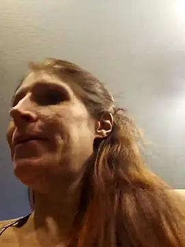 Lenchen  online show from March 1, 9:36 pm