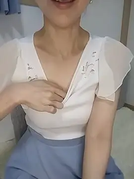 Hana-tan online show from July 18, 6:17 am