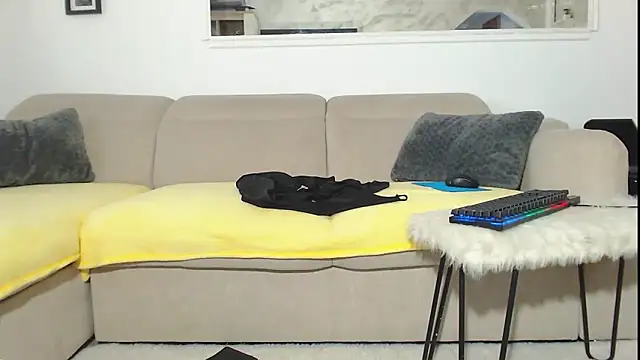 xsexydomina online show from May 29, 6:22 am