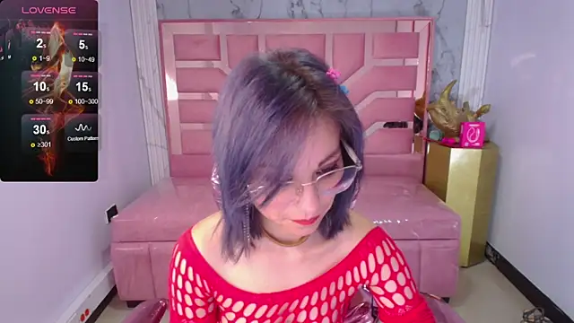 abril ch  online show from March 21, 12:21 pm