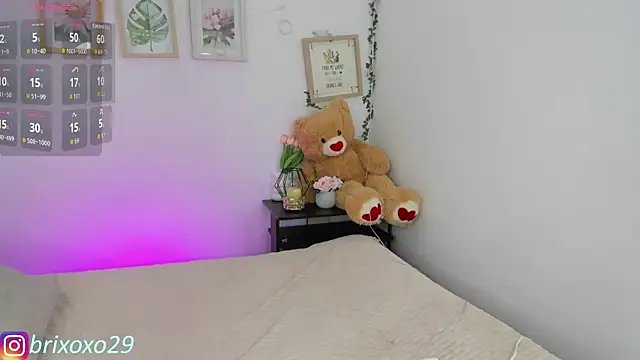 megan 29 online show from May 28, 1:58 am
