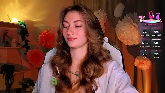 lady curls online show from April 2, 10:18 pm