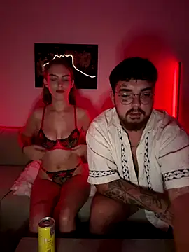 MrAndMrsSavage online show from October 31, 5:28 pm