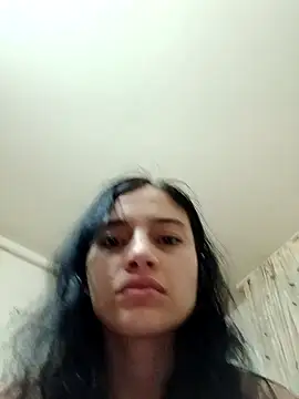 Virgin Pussy Love online show from April 18, 9:37 pm