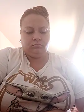 Snapshot of carola_hotwife chatting on October 21, 12:53 pm carola hotwife online show from October 21, 12:53 pm