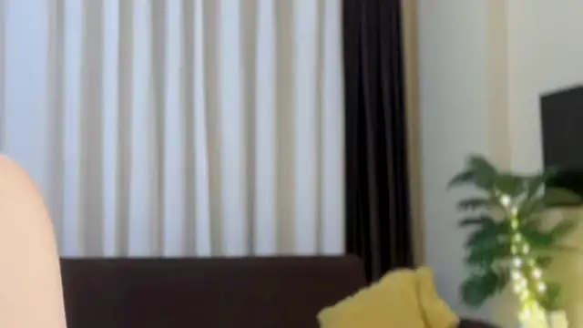 Snapshot of sexy_m23 chatting on September 15, 8:27 pm sexy m23 online show from September 15, 8:27 pm