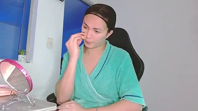 giuliana andrade online show from March 26, 12:24 am