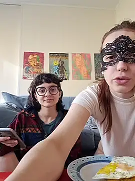 PearMaki online show from November 9, 12:56 pm