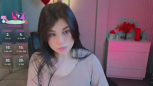 Jenna Adams  online show from April 14, 1:27 am